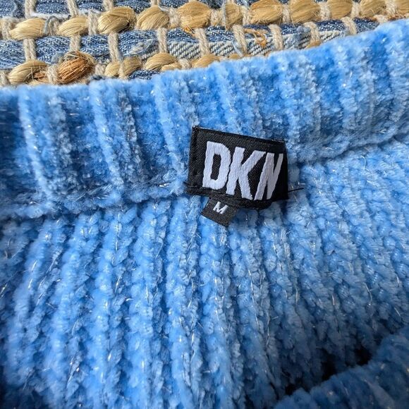 DKNY Blue Chenille Sparkle Sequin Heart Sweater M Cropped Ethereal Fairycore - Picture 5 of 8